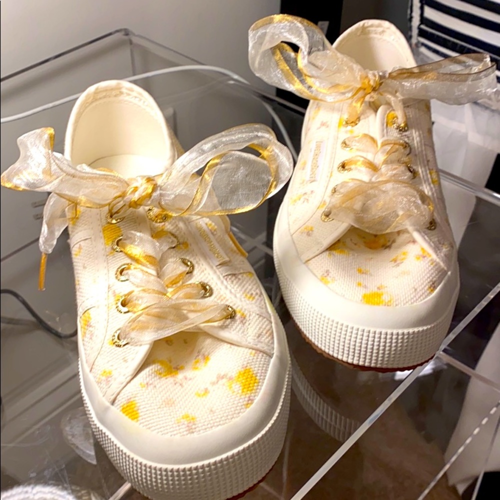 Superga girls sneakers